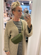 Peura Collection vyölaukku, S-koko, eri värejä