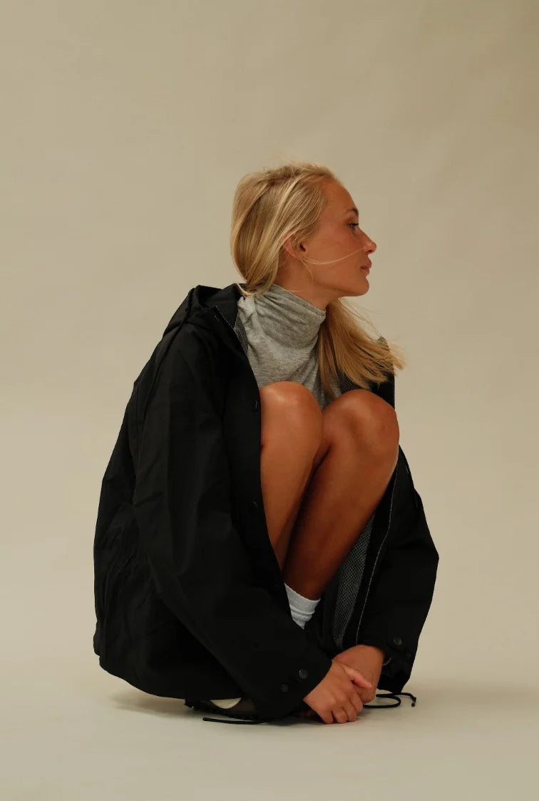 Blue Sportswear Maddie jacket with mesh lining, black